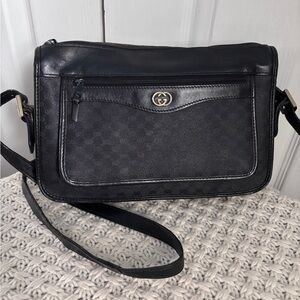 Authenticated Vintage 1970’s-1980’s Gucci Shoulder Bag